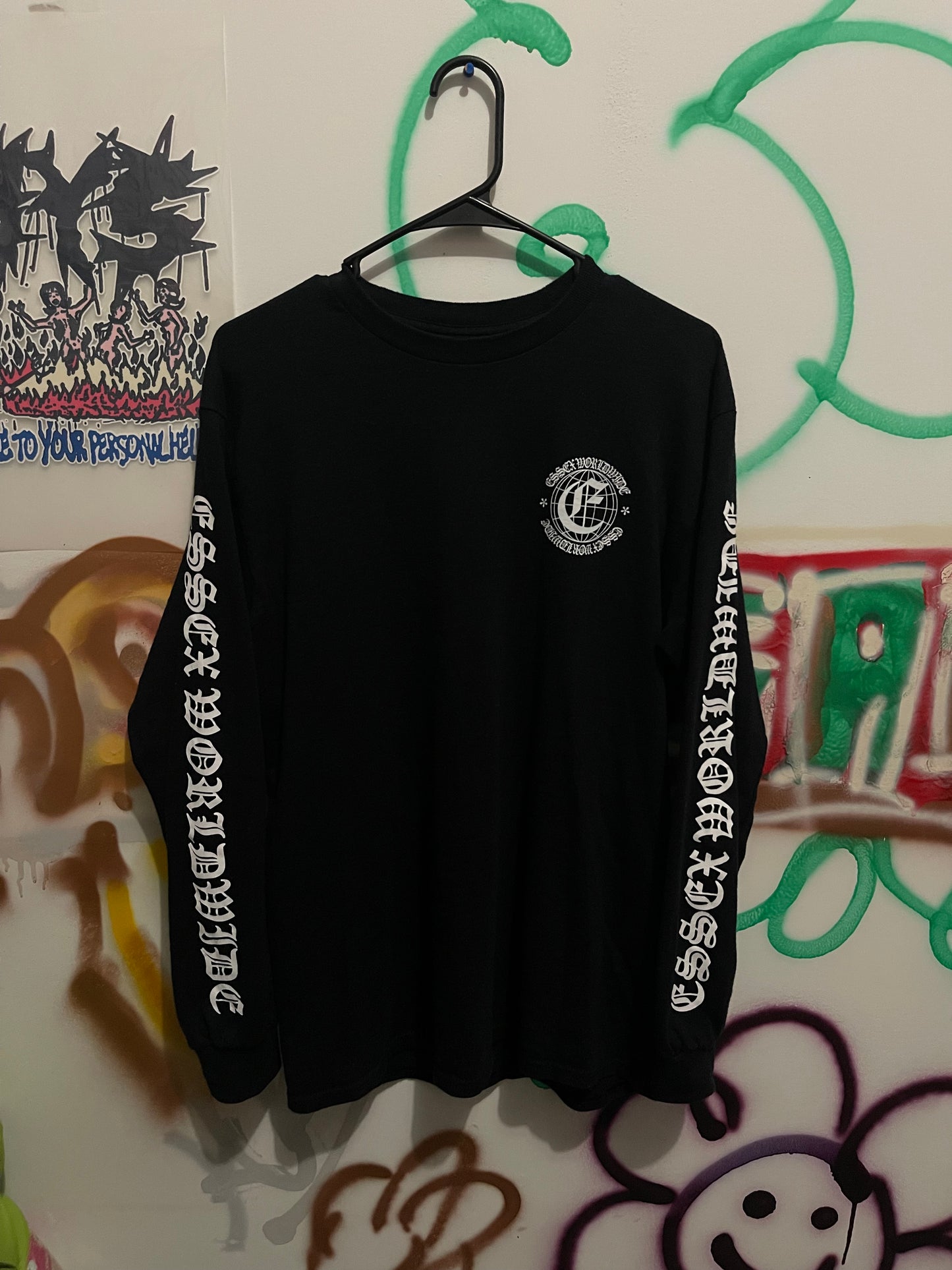 Long Sleeve logo tee